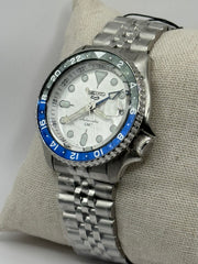 Seiko 5 Sports GMT SSK033 – Silver Dial / Blue &amp; Black GMT
