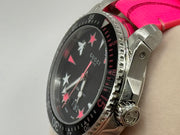 Gucci Dive – Pink/Black Dial – Swiss Made – 200M